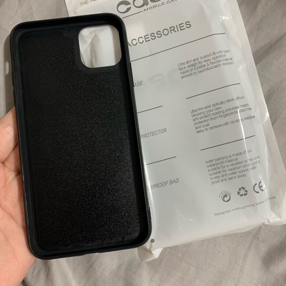 iPhone, 11 Pro Max case - Picture 2 of 3